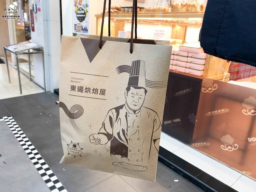 蔥阿！蔥阿！蔥阿！滿滿的蔥花麵包，療癒美味的台式蔥仔胖 ｜東暘烘焙屋 - 跟著尼力吃喝玩樂＆親子生活