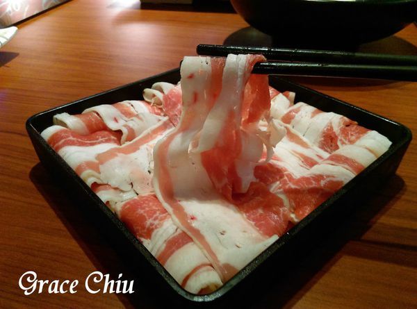 肉多多火鍋台北重慶南店 你打卡我送肉