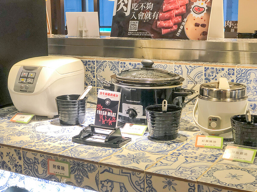 肉多多包場,肉多多海鮮,中正區火鍋推薦,中正區麻辣鍋,中正區火鍋吃到飽,平價火鍋吃到飽,中正區平價火鍋吃到飽,台大醫院站麻辣鍋,台大醫院站火鍋