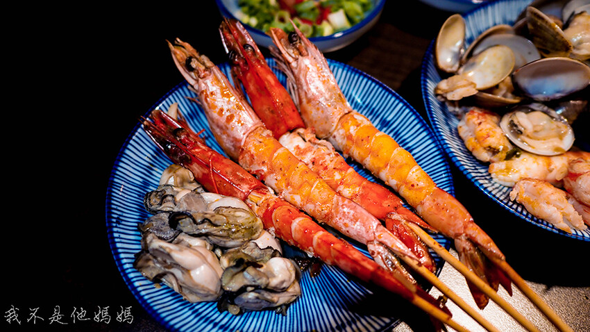 火鍋外帶優惠,肉蛋糕,火鍋 壽星優惠,肉多多外帶優惠,樂多多集團,肉多多買一送一,台北火車站聚餐,北車聚餐,台北火車站聚餐包場,肉多多聚餐