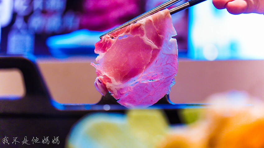 火鍋外帶優惠,肉蛋糕,火鍋 壽星優惠,肉多多外帶優惠,樂多多集團,肉多多買一送一,台北火車站聚餐,北車聚餐,台北火車站聚餐包場,肉多多聚餐