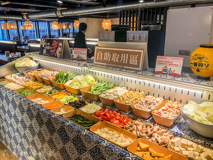 肉多多二代店,肉多多重慶南店,肉多多台北火車站,公園路酸梅湯.228公園美食,228公園火鍋,228公園吃到飽,228公園麻辣鍋吃到飽