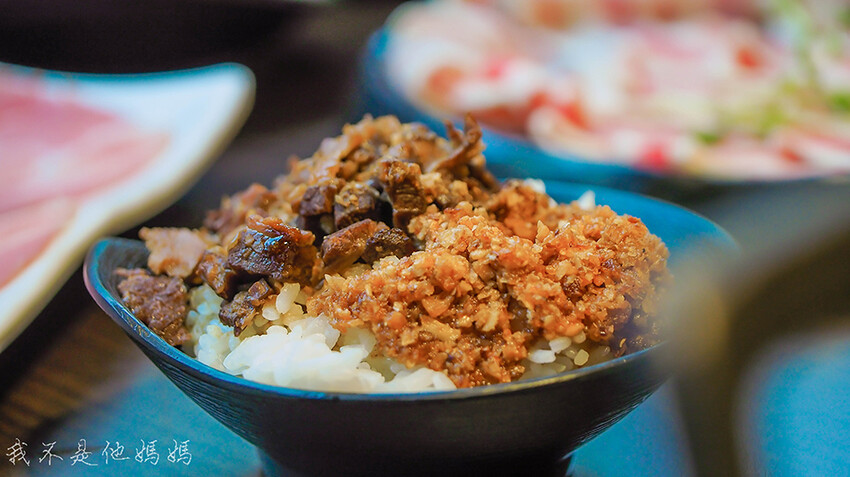 火鍋外帶優惠,肉蛋糕,火鍋 壽星優惠,肉多多外帶優惠,樂多多集團,肉多多買一送一,台北火車站聚餐,北車聚餐,台北火車站聚餐包場,肉多多聚餐