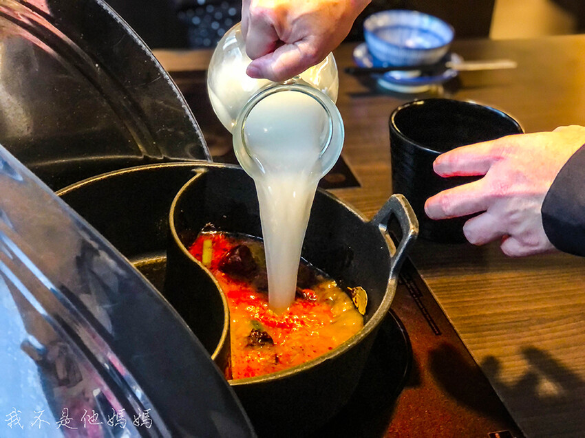 肉多多包場,肉多多海鮮,中正區火鍋推薦,中正區麻辣鍋,中正區火鍋吃到飽,平價火鍋吃到飽,中正區平價火鍋吃到飽,台大醫院站麻辣鍋,台大醫院站火鍋