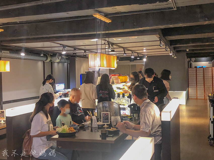 捷運西門站麻辣鍋,西門站麻辣鍋,西門站麻辣鍋吃到飽,西門站吃到飽,西門火鍋吃到飽,肉多多分店,肉多多菜單,肉多多麻辣湯,肉多多APP會員