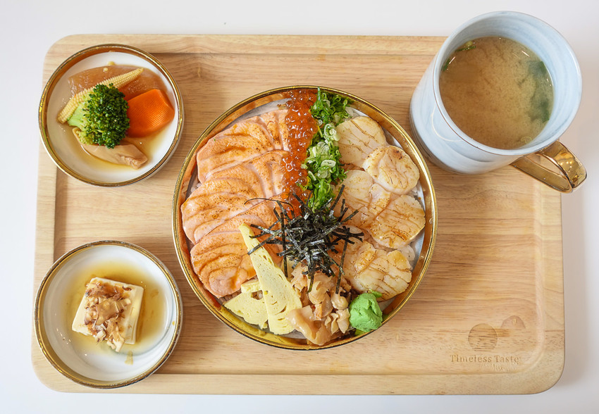 [高雄]Timeless Taste食光約定創意日式料理-壽司九宮格任你搭~高C/P值網美風日式壽司店 - 美食好芃友