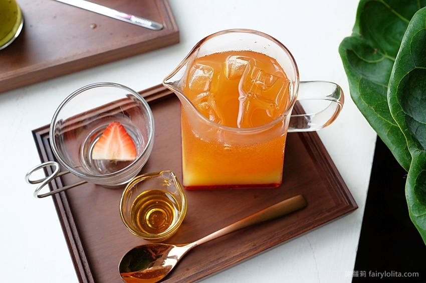 台北甜點 | Engolili 英格莉莉。全新英式華麗下午茶，鳥籠三層架、狂野豹紋厚鬆餅，近期最狂網美打卡地標！ @蹦啾♥謝蘿莉 La vie heureuse