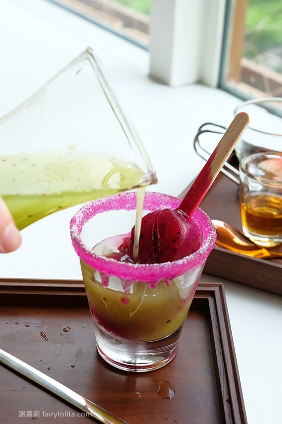 台北甜點 | Engolili 英格莉莉。全新英式華麗下午茶，鳥籠三層架、狂野豹紋厚鬆餅，近期最狂網美打卡地標！ @蹦啾♥謝蘿莉 La vie heureuse