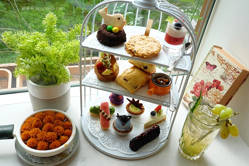 台北甜點 | Engolili 英格莉莉。全新英式華麗下午茶，鳥籠三層架、狂野豹紋厚鬆餅，近期最狂網美打卡地標！ @蹦啾♥謝蘿莉 La vie heureuse