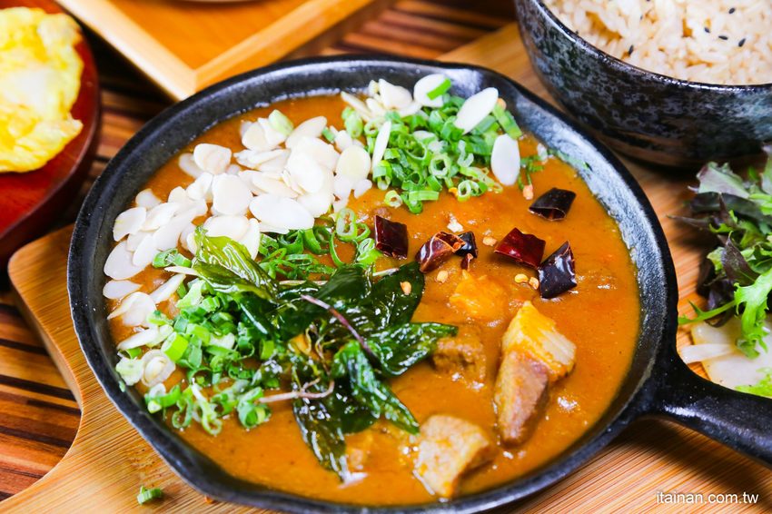 台南私廚味的異國風早午餐「旅圖MAP LAB Kitchen 無國界早午餐」還有生酮特餐、低碳特餐好健康! - 台南好Food遊