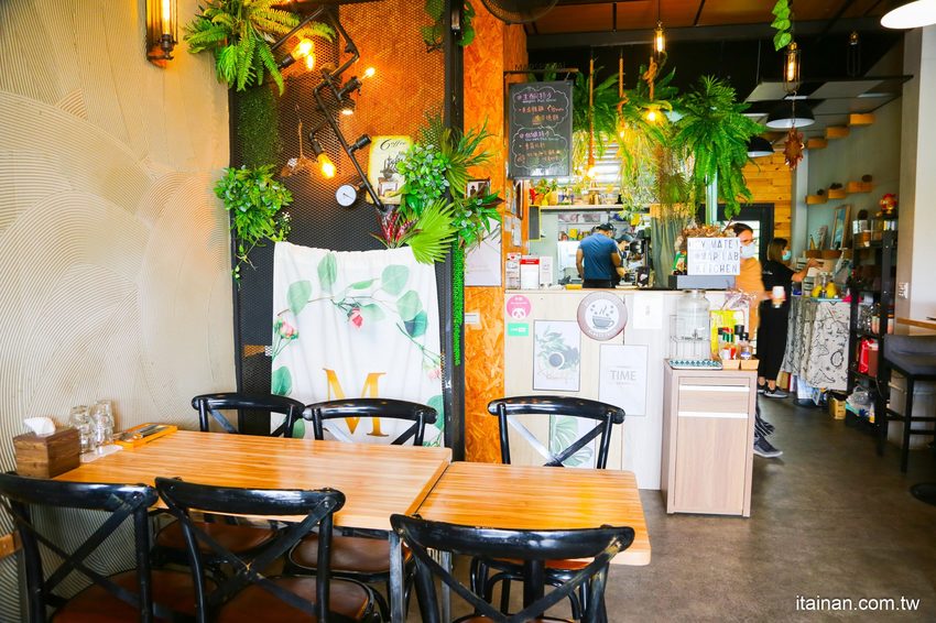 台南私廚味的異國風早午餐「旅圖MAP LAB Kitchen 無國界早午餐」還有生酮特餐、低碳特餐好健康! - 台南好Food遊