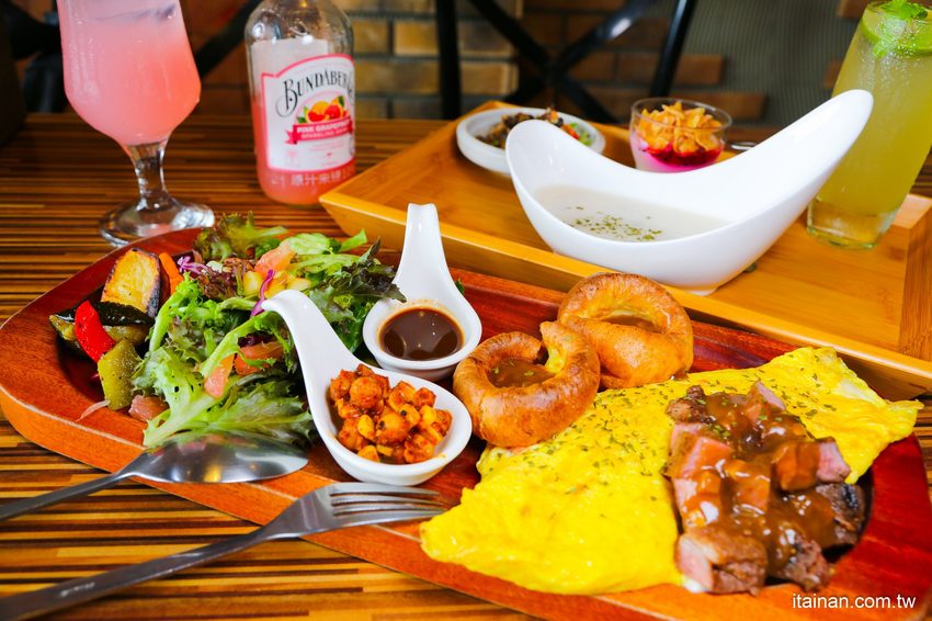 台南私廚味的異國風早午餐「旅圖MAP LAB Kitchen 無國界早午餐」還有生酮特餐、低碳特餐好健康! - 台南好Food遊