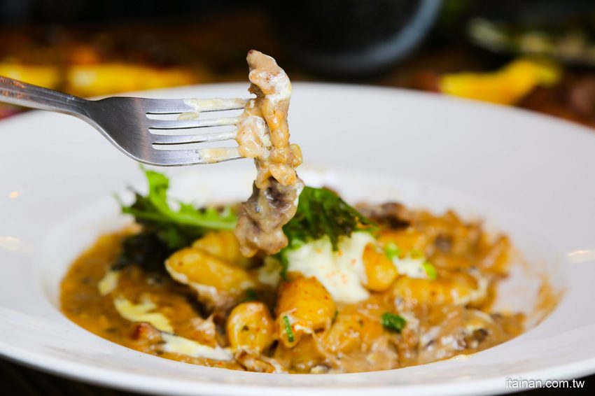 台南私廚味的異國風早午餐「旅圖MAP LAB Kitchen 無國界早午餐」還有生酮特餐、低碳特餐好健康! - 台南好Food遊