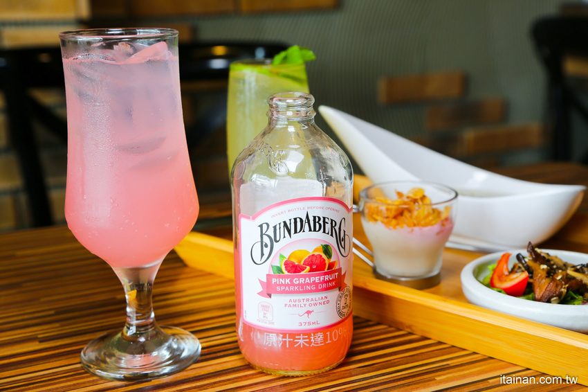 台南私廚味的異國風早午餐「旅圖MAP LAB Kitchen 無國界早午餐」還有生酮特餐、低碳特餐好健康! - 台南好Food遊