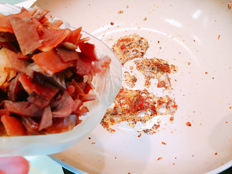 就嗜吃海鮮XO醬 Just eat it就嗜吃,Just eat it,就嗜吃,我不是他媽媽,厲家菜麻辣醬,相機食先,澎湖海鮮醬,澎湖XO醬,呷七碗純橄欖油干貝XO醬