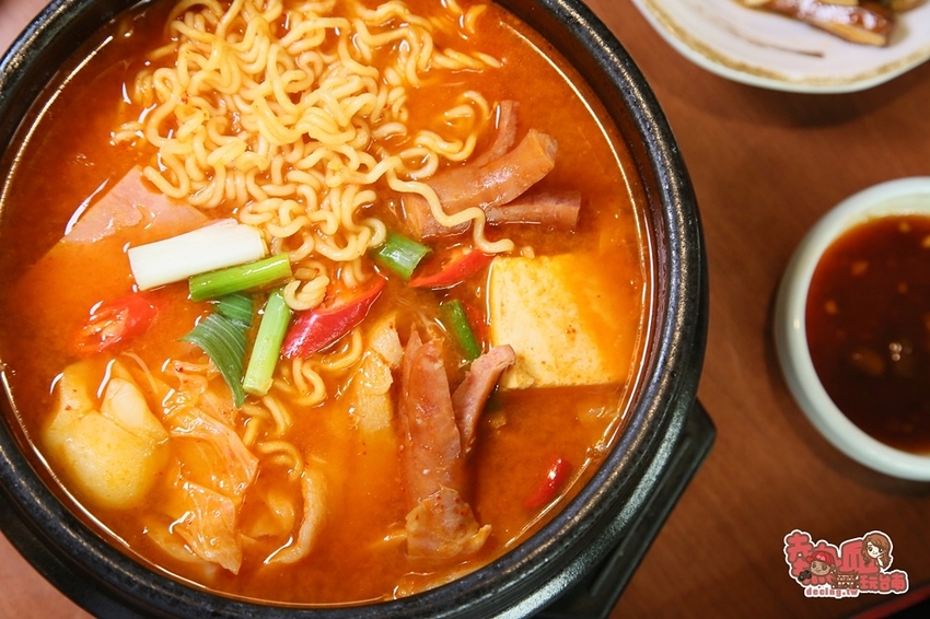 【台南美食】台南老字號韓國料理店!韓國媽媽親掌廚,原來消失的「韓國館」在這:韓福館 - 熱血玩台南。跳躍新世界