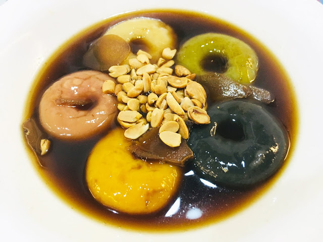 [苗栗住宿] 蓬萊生態農場仙山民宿｜南庄世外桃源，山林間的獨棟小木屋，身處雲霧繚繞中的油桐花與螢火蟲仿若仙境！