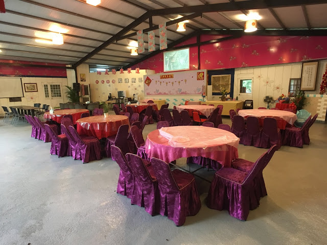 [苗栗住宿] 蓬萊生態農場仙山民宿｜南庄世外桃源，山林間的獨棟小木屋，身處雲霧繚繞中的油桐花與螢火蟲仿若仙境！