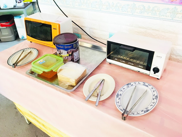 [苗栗住宿] 蓬萊生態農場仙山民宿｜南庄世外桃源，山林間的獨棟小木屋，身處雲霧繚繞中的油桐花與螢火蟲仿若仙境！