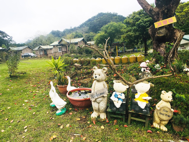 [苗栗住宿] 蓬萊生態農場仙山民宿｜南庄世外桃源，山林間的獨棟小木屋，身處雲霧繚繞中的油桐花與螢火蟲仿若仙境！