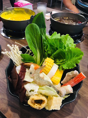 [新竹美食] 樂鍋居精緻鍋物｜養生龍骨鍋、南瓜起士牛奶鍋、招牌麻辣鍋、主廚嚴選海陸、霜降牛、松阪豬、羊五花、鮮嫩鱸魚、花枝漿、香滷鴨血、香滷豆腐
