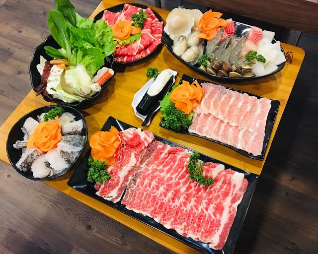[新竹美食] 樂鍋居精緻鍋物｜養生龍骨鍋、南瓜起士牛奶鍋、招牌麻辣鍋、主廚嚴選海陸、霜降牛、松阪豬、羊五花、鮮嫩鱸魚、花枝漿、香滷鴨血、香滷豆腐