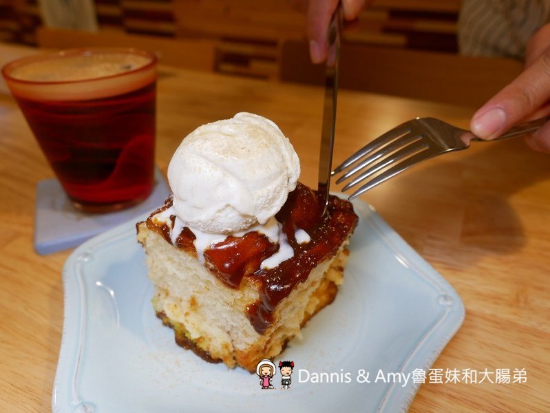 《新竹甜點推薦》吉十咖啡廳GODSPEED CAFÉ & BAKERY。低調卻超美味的手工甜點肉桂捲x早午餐x手沖咖啡飲料︱卡爾登飯店中華館旁（影片）