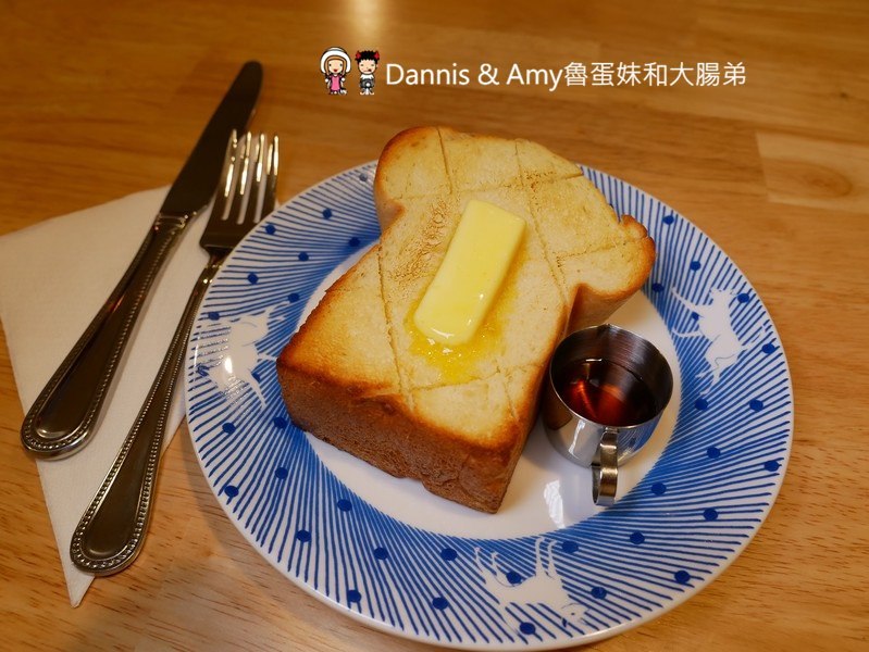 《新竹甜點推薦》吉十咖啡廳GODSPEED CAFÉ & BAKERY。低調卻超美味的手工甜點肉桂捲x早午餐x手沖咖啡飲料︱卡爾登飯店中華館旁（影片）