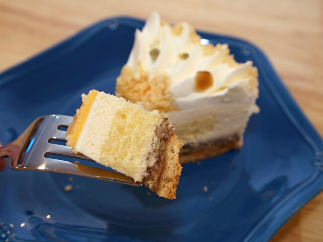 [食記] 新竹。吉十咖啡 肉桂捲 甜點 專業烘焙教室GODSPEED CAFÉ & BAKERY。文青咖啡店+專業烘焙教室!點飲料只要再加49元就有超值早餐!下午茶聚餐推薦!