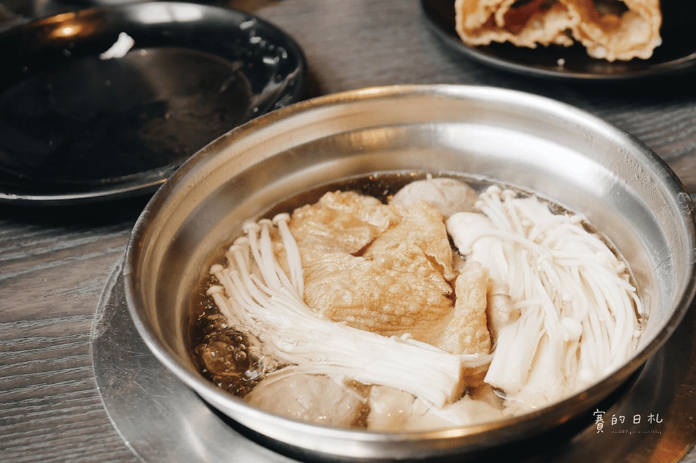 台中美食 大甲火鍋 鍋物推薦 京棧鍋物 大甲火車站 大甲美食 台中火鍋推薦 賽的日札 36-min.png