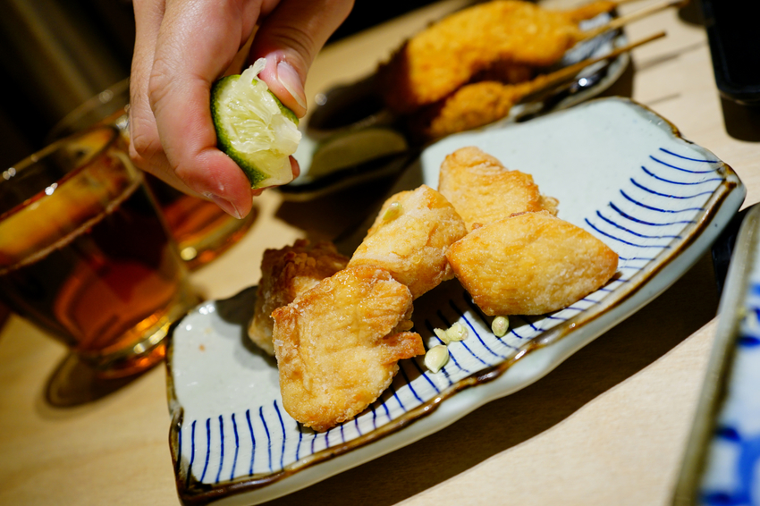 美食｜台北 京都勝牛(台北京站店) 日本炸牛排名店 台北車站美食、京站美食推薦！