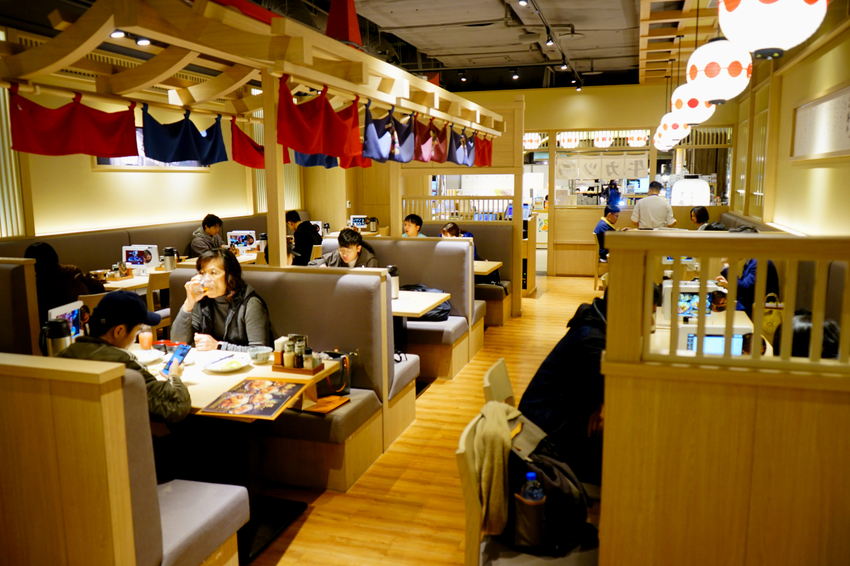 美食｜台北 京都勝牛(台北京站店) 日本炸牛排名店 台北車站美食、京站美食推薦！