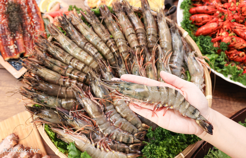 阿布潘水產雙11周年慶！百種海鮮比好市多更好買！生蠔買一送二、超大黑虎蝦5盒只要1000元~ - Nana愛旅行札記