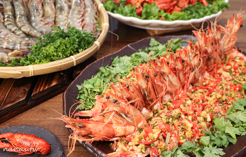 阿布潘水產雙11周年慶！百種海鮮比好市多更好買！生蠔買一送二、超大黑虎蝦5盒只要1000元~ - Nana愛旅行札記