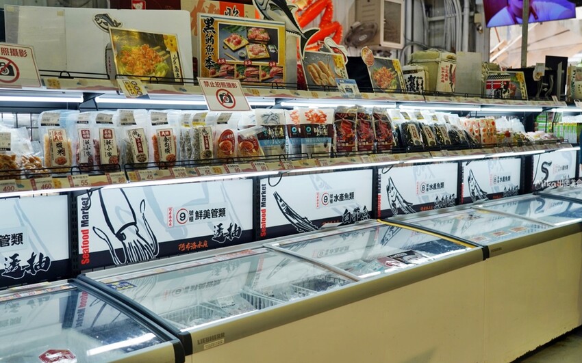 【台中】 阿布潘水產｜就是要霸氣吃蟹，最多秋蟹海鮮市場！超多活體海鮮，美味螃蟹料理，一次滿足老饕味蕾