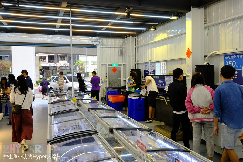 台中北屯,台中新鮮水產,台中新鮮漁貨,台中水產,台中水產市場,台中漁獲,台中漁貨,台中魚貨市場,大坑,新鮮海產購買,新鮮魚貨哪裡買,海鮮宅配,海鮮市場,海鮮市場 專業水產,海鮮直播,火鍋,稀有海產,鍋物,阿布潘水產,高檔海鮮,魚貨市場,龍蝦螃蟹 @強生與小吠的Hyper人蔘~