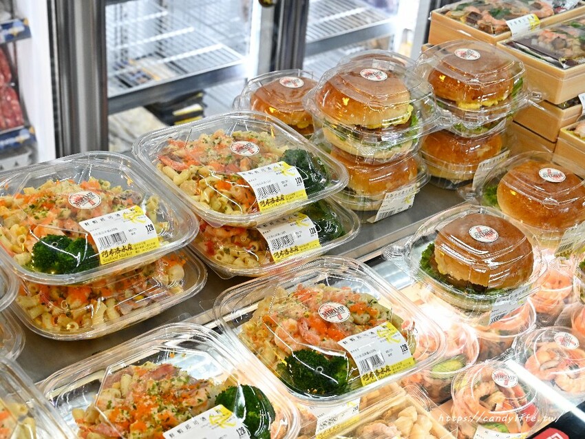 台中市北屯區阿布潘水產|黑鮪魚料理驚艷登場!不只海鮮市場厲害,還有假日限定超狂海鮮市集