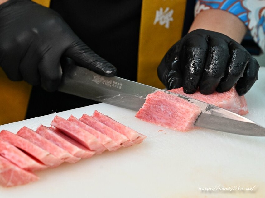 台中市北屯區阿布潘水產|黑鮪魚料理驚艷登場!不只海鮮市場厲害,還有假日限定超狂海鮮市集