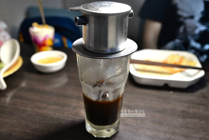 越春真-越式傳統牛肉河粉 用燕窩漱漱口,來碗乾拌烤肉米線、綜合牛肉河粉