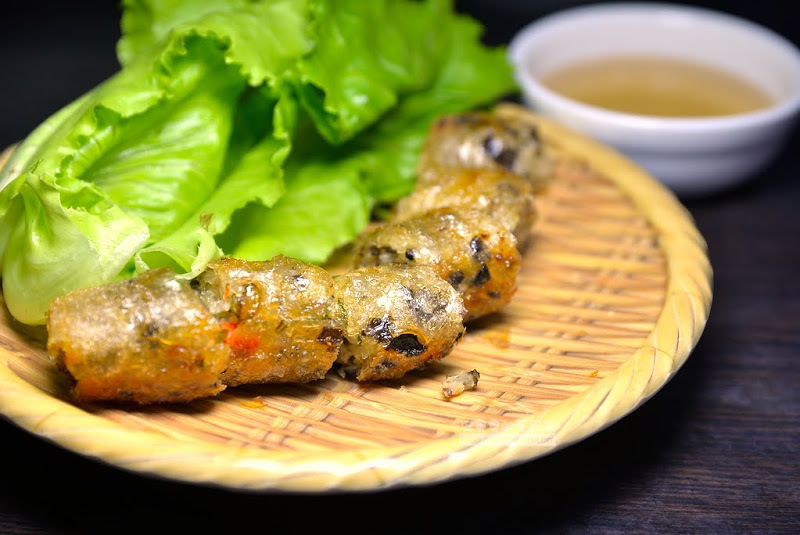 越春真-越式傳統牛肉河粉 用燕窩漱漱口,來碗乾拌烤肉米線、綜合牛肉河粉