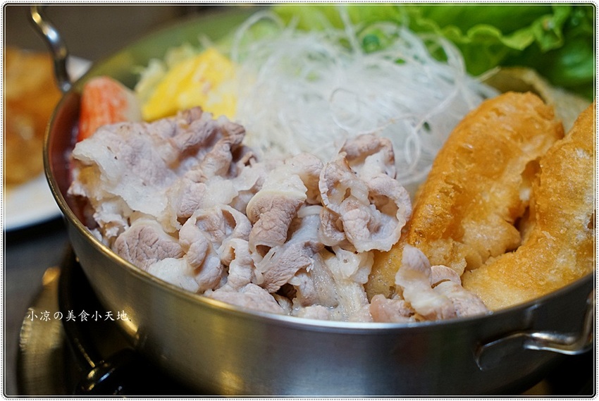 台中平價火鍋║舞月天阿信在台中黎明商圈開平價小火鍋？！黎明商圈高CP值小火鍋，近11種湯底任你選，平日午餐第二鍋再打7折！(文內粉絲優惠)