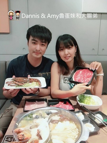 《新竹巨城7樓美食》祥富水產沙茶火鍋超市-巨城店。想吃什麼自己拿海鮮肉品青菜通通有︱平價高檔食材選擇多(影片) 《新竹巨城7樓美食》祥富水產沙茶火鍋超市-巨城店。想吃什麼自己拿海鮮肉品青菜通通有︱平價高檔食材選擇多(影片)