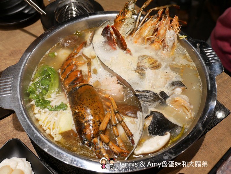 《新竹巨城7樓美食》祥富水產沙茶火鍋超市-巨城店。想吃什麼自己拿海鮮肉品青菜通通有︱平價高檔食材選擇多(影片) 《新竹巨城7樓美食》祥富水產沙茶火鍋超市-巨城店。想吃什麼自己拿海鮮肉品青菜通通有︱平價高檔食材選擇多(影片)