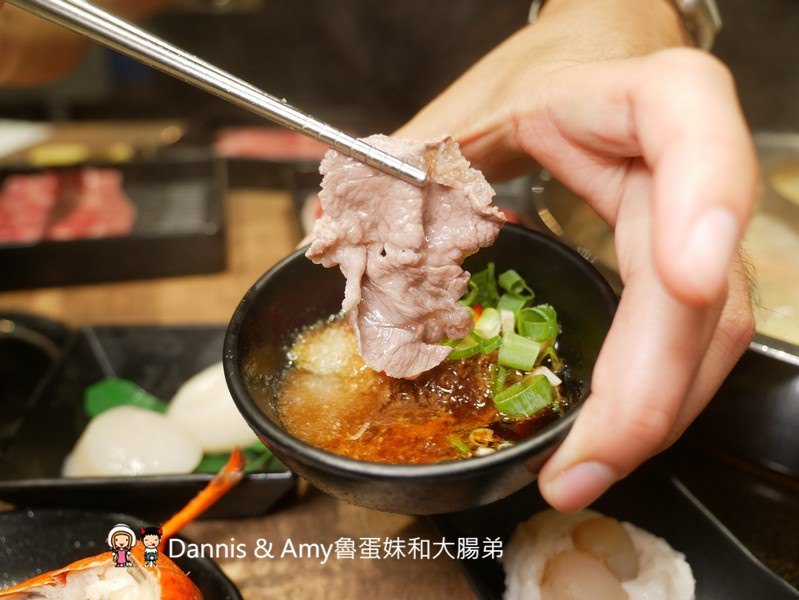 《新竹巨城7樓美食》祥富水產沙茶火鍋超市-巨城店。想吃什麼自己拿海鮮肉品青菜通通有︱平價高檔食材選擇多(影片) 《新竹巨城7樓美食》祥富水產沙茶火鍋超市-巨城店。想吃什麼自己拿海鮮肉品青菜通通有︱平價高檔食材選擇多(影片)