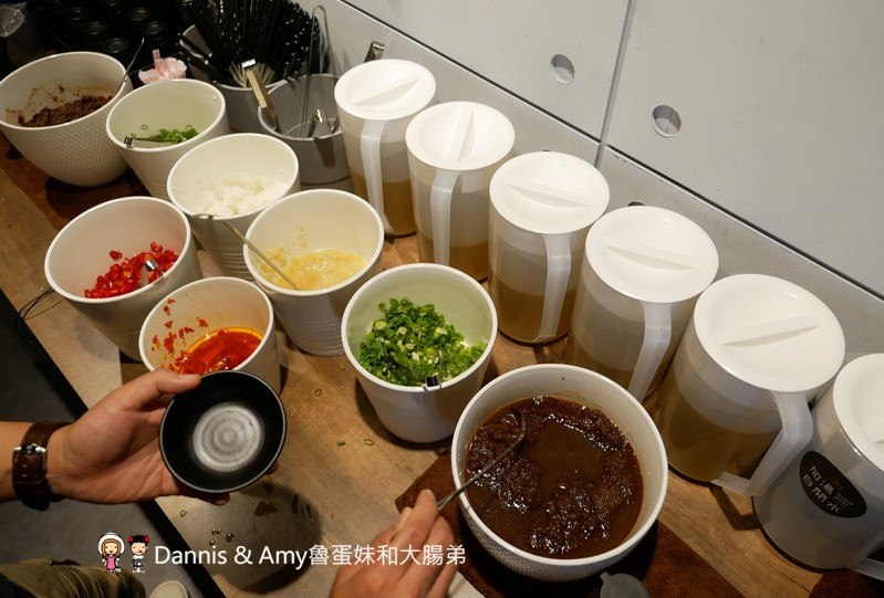 《新竹巨城7樓美食》祥富水產沙茶火鍋超市-巨城店。想吃什麼自己拿海鮮肉品青菜通通有︱平價高檔食材選擇多(影片) 《新竹巨城7樓美食》祥富水產沙茶火鍋超市-巨城店。想吃什麼自己拿海鮮肉品青菜通通有︱平價高檔食材選擇多(影片)