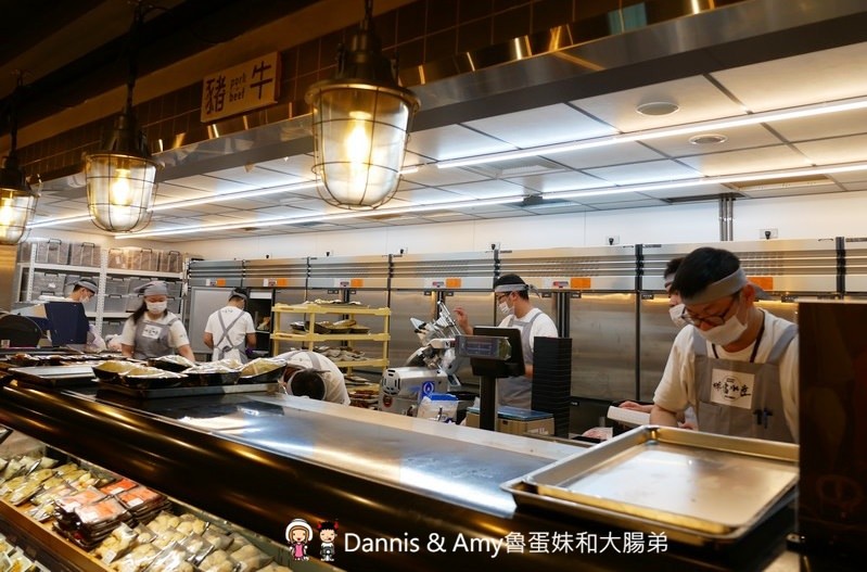 《新竹巨城7樓美食》祥富水產沙茶火鍋超市-巨城店。想吃什麼自己拿海鮮肉品青菜通通有︱平價高檔食材選擇多(影片) 《新竹巨城7樓美食》祥富水產沙茶火鍋超市-巨城店。想吃什麼自己拿海鮮肉品青菜通通有︱平價高檔食材選擇多(影片)