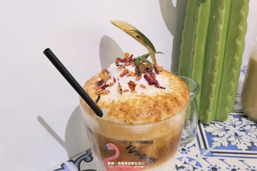 食記。新北★招金GABi 永和寵物友善的網美咖啡廳 · 妮妮˙ˇ˙用類單記錄生活!!