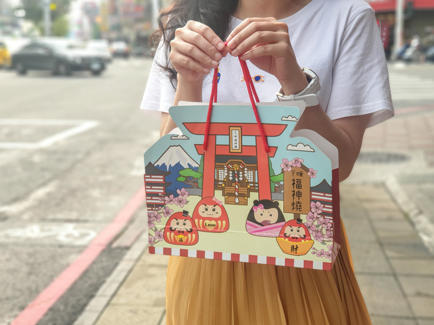 source: imgur.com 屏東美食||福神燒-冷熱吃都可以,超可愛的福神好吸睛||屏東市