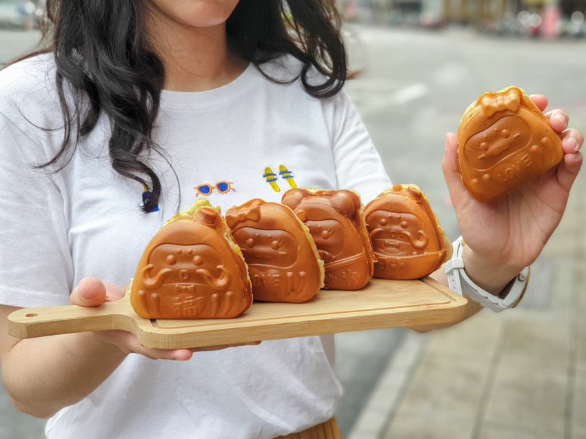 source: imgur.com 屏東美食||福神燒-冷熱吃都可以,超可愛的福神好吸睛||屏東市