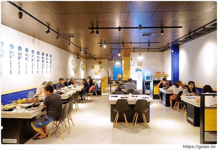 拾鑶火鍋來大里囉!平日午餐188起,飲料無限暢飲、明治冰淇淋吃免驚!!